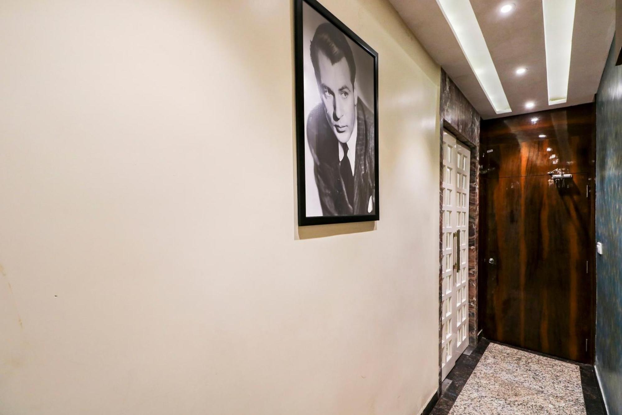Hotel O Abi Inn Hotel Near Dhakuria Manipal Hospital Calcutta Eksteriør billede
